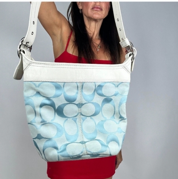 Coach Signature C blue canvas leather shoulder bag with bucket trim - Picture 15 of 15